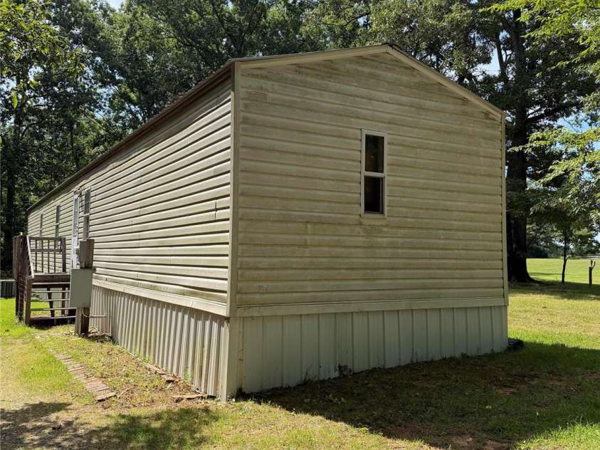 556 Gilbert Road, Columbus, NC 28722.  MLS# CAR4402949, YatesRealty ID 36145. 