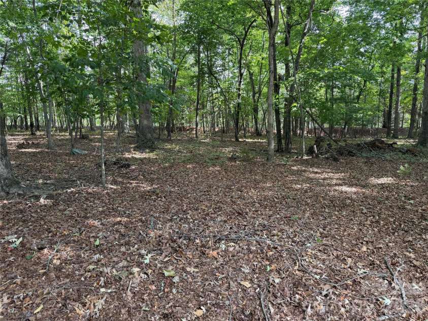 556 Gilbert Road, Columbus, NC 28722.  MLS# CAR4402949, YatesRealty ID 36145. 