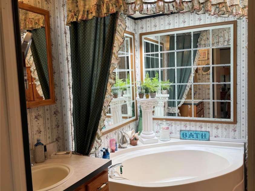 556 Gilbert Road, Columbus, NC 28722.  MLS# CAR4402949, YatesRealty ID 36145. 