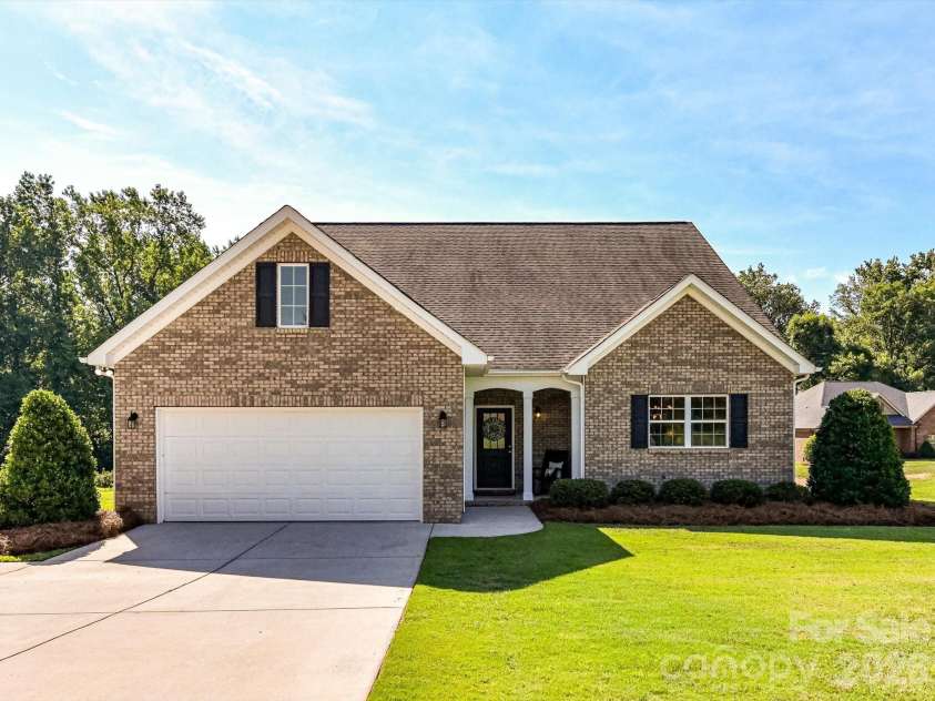 5912 Sikes Mill Road, Monroe, NC 28110.  MLS# CAR4402953, YatesRealty ID 36146. 