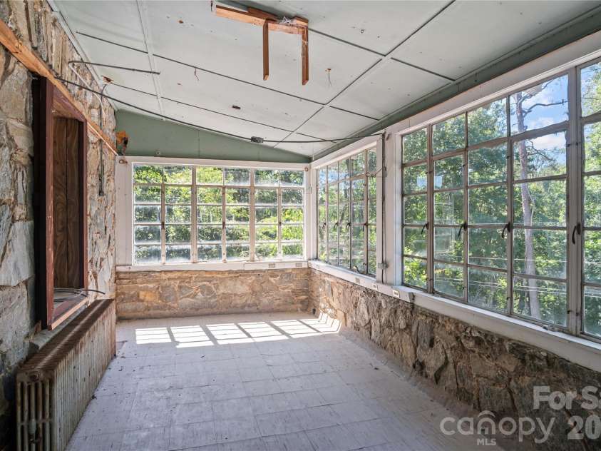 330 Carolina Drive, Tryon, NC 28782.  MLS# CAR4402974, YatesRealty ID 36149. 