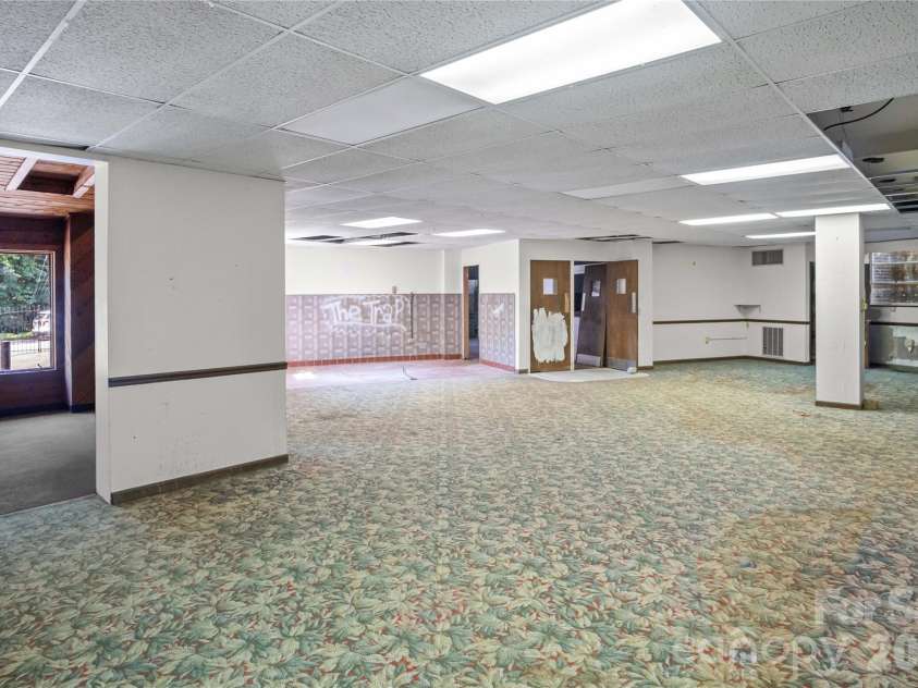 330 Carolina Drive, Tryon, NC 28782.  MLS# CAR4402974, YatesRealty ID 36149. 