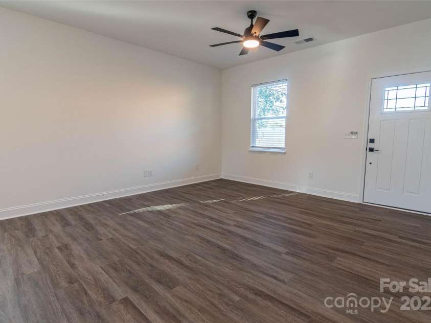 719 Smith Street, Shelby, NC 28150.  MLS# CAR4312792, YatesRealty ID 3615. 