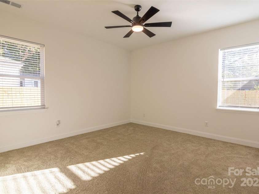 719 Smith Street, Shelby, NC 28150.  MLS# CAR4312792, YatesRealty ID 3615. 