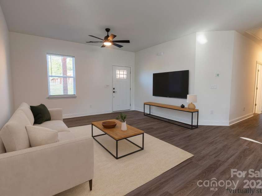 719 Smith Street, Shelby, NC 28150.  MLS# CAR4312792, YatesRealty ID 3615. 