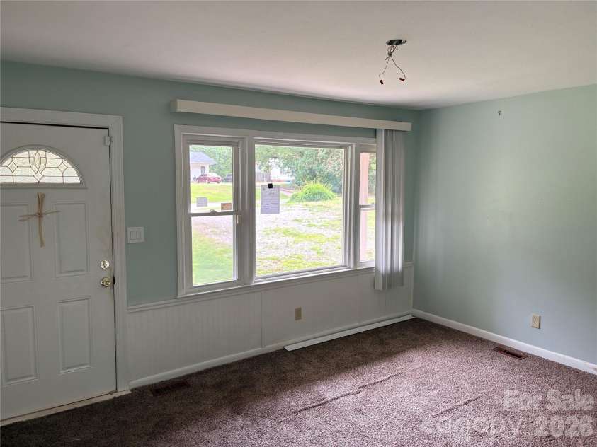 620 Baker Place Road, Lancaster, SC 29720.  MLS# CAR4403016, YatesRealty ID 36152. Living Room 2nd view