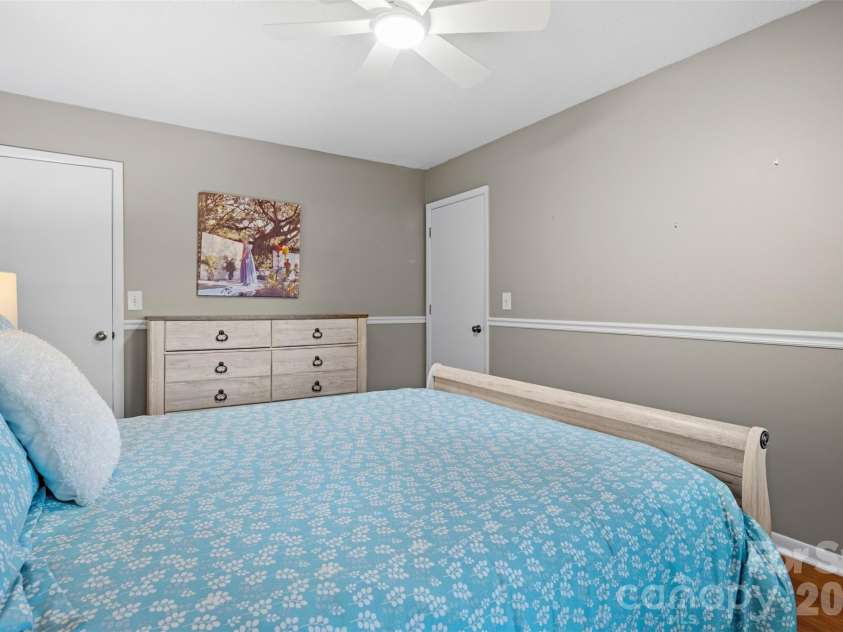 55 Overlook Drive, Candler, NC 28715.  MLS# CAR4403012, YatesRealty ID 36153. 