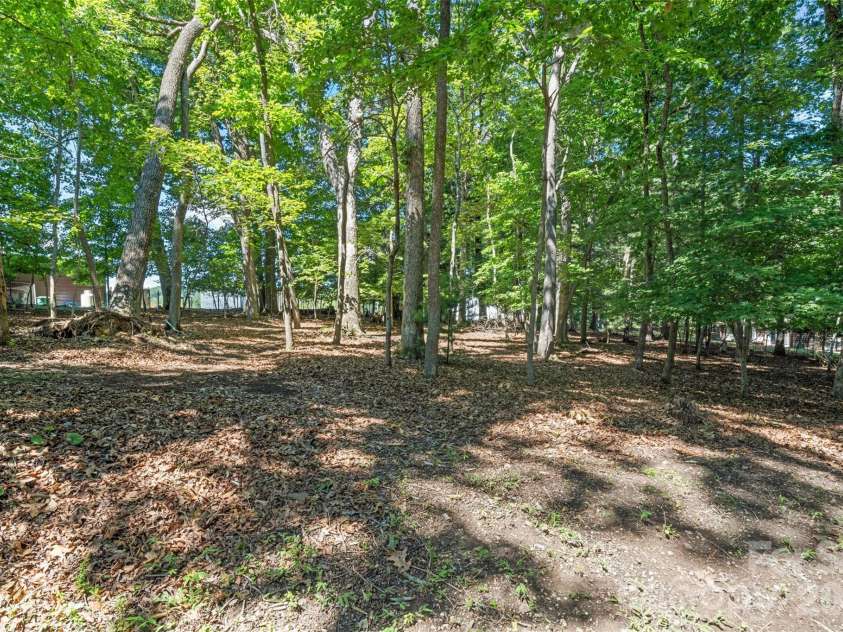 55 Overlook Drive, Candler, NC 28715.  MLS# CAR4403012, YatesRealty ID 36153. 
