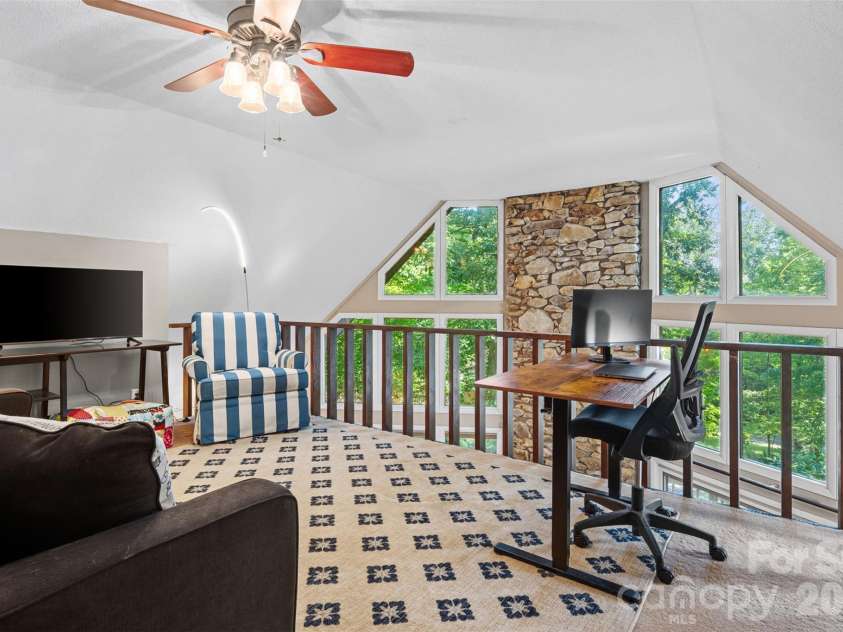 55 Overlook Drive, Candler, NC 28715.  MLS# CAR4403012, YatesRealty ID 36153. Loft space