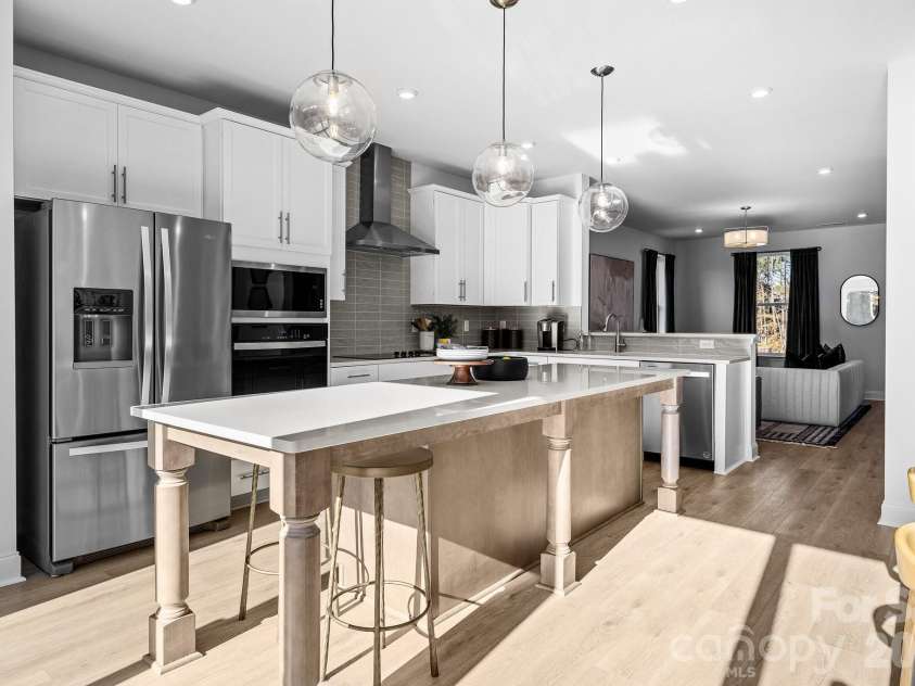 3011 Pointe Town Drive, Charlotte, NC 28208.  MLS# CAR4403013, YatesRealty ID 36154. Kitchen-Representation picture-not actual home