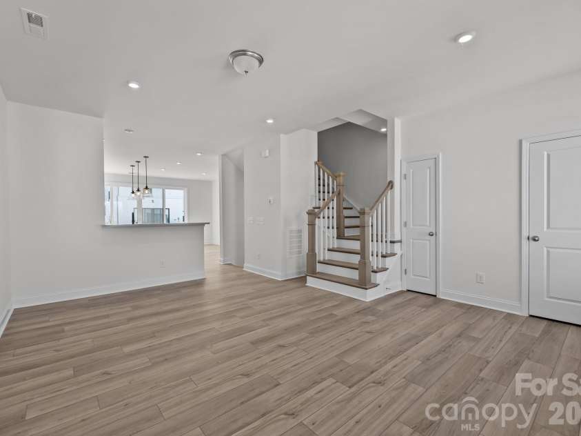3011 Pointe Town Drive, Charlotte, NC 28208.  MLS# CAR4403013, YatesRealty ID 36154. Representative PhotoLiving Room