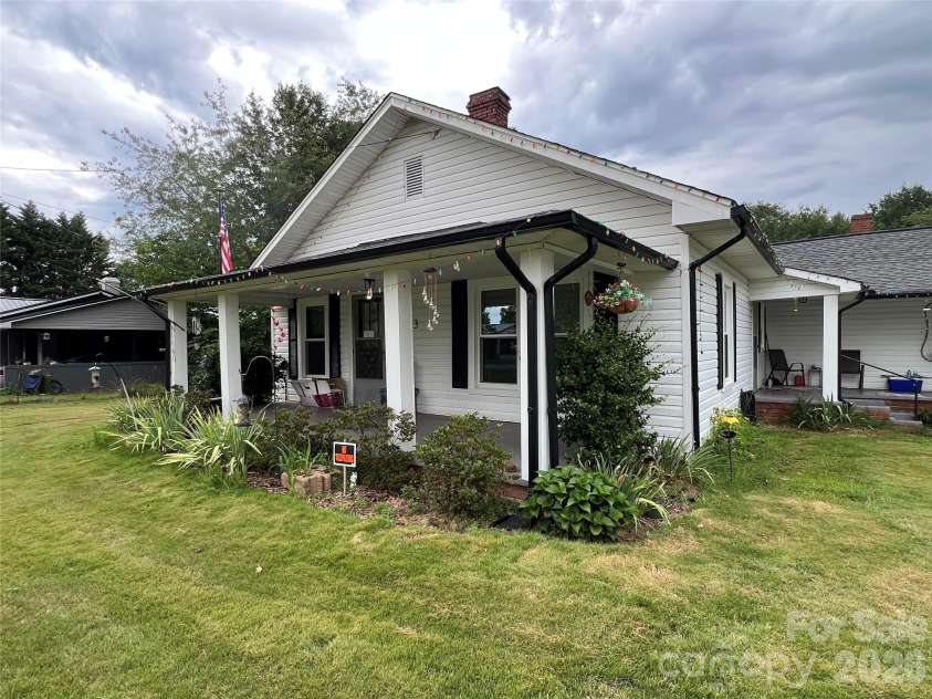 473 Boss Moore Road, Ellenboro, NC 28040.  MLS# CAR4401988, YatesRealty ID 36156. 