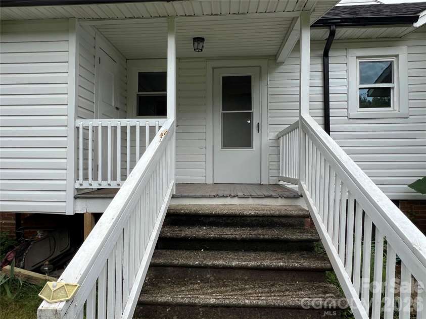 473 Boss Moore Road, Ellenboro, NC 28040.  MLS# CAR4401988, YatesRealty ID 36156. 