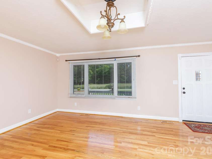 756 Old Richburg Road, Chester, SC 29706.  MLS# CAR4403019, YatesRealty ID 36157. 