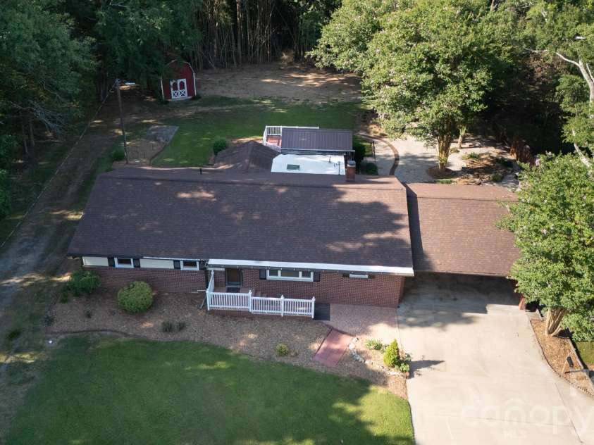 756 Old Richburg Road, Chester, SC 29706.  MLS# CAR4403019, YatesRealty ID 36157. 