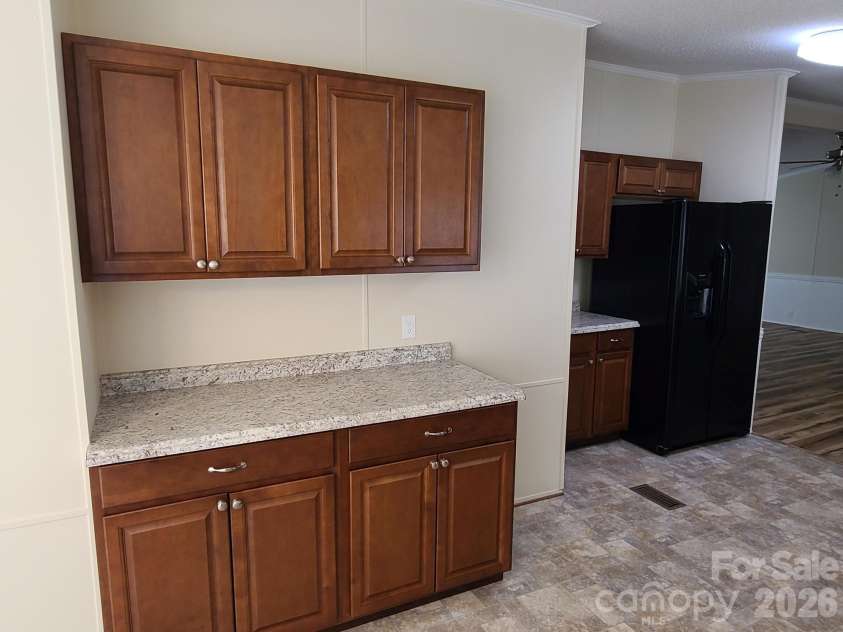 3111 Redbud Place, Lenoir, NC 28645.  MLS# CAR4401731, YatesRealty ID 36159. KITCHEN