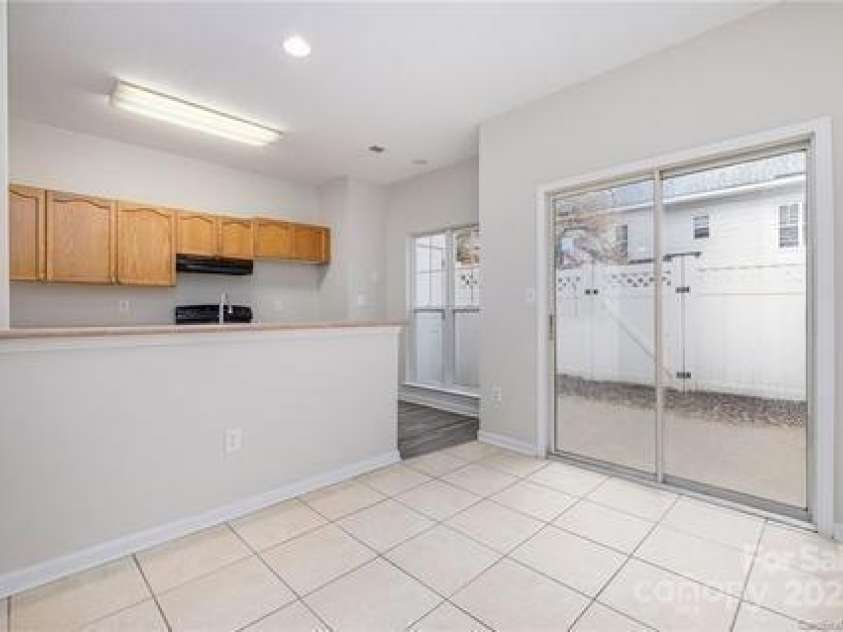 6327 Mallard View Lane, Charlotte, NC 28269.  MLS# CAR4292257, YatesRealty ID 3616. 