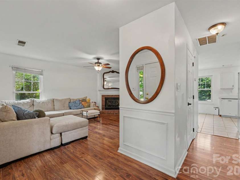 7610 Wynstone Ridge Circle, Huntersville, NC 28078.  MLS# CAR4402826, YatesRealty ID 36161. 