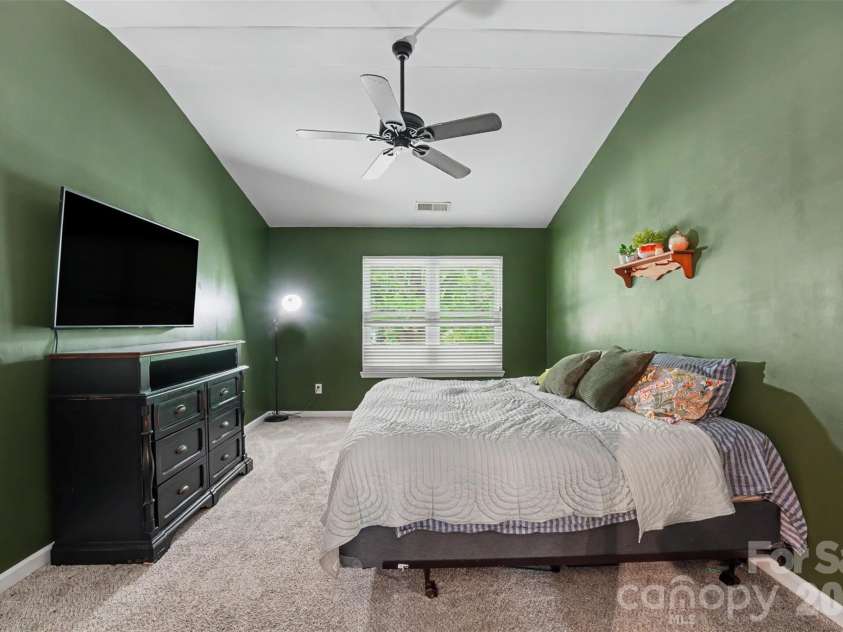 7610 Wynstone Ridge Circle, Huntersville, NC 28078.  MLS# CAR4402826, YatesRealty ID 36161. 