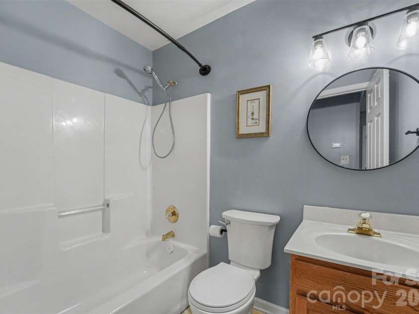 7610 Wynstone Ridge Circle, Huntersville, NC 28078.  MLS# CAR4402826, YatesRealty ID 36161. 