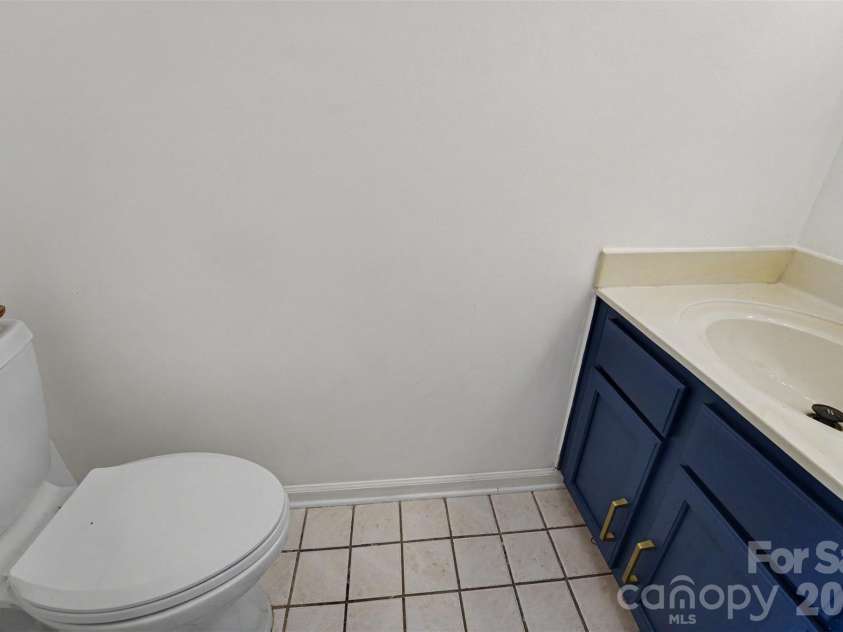 7610 Wynstone Ridge Circle, Huntersville, NC 28078.  MLS# CAR4402826, YatesRealty ID 36161. 