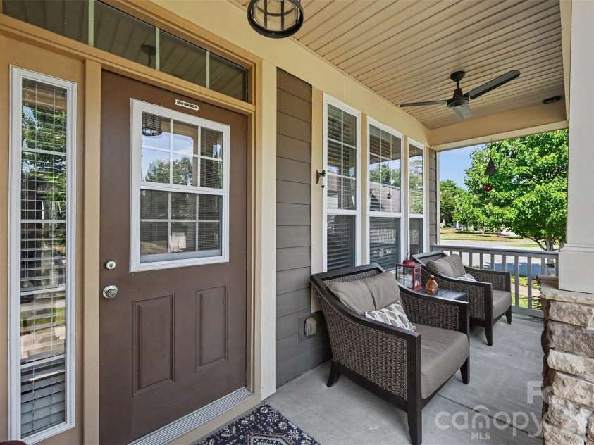 10113 Blackstone Drive, Huntersville, NC 28078.  MLS# CAR4397515, YatesRealty ID 36163. 