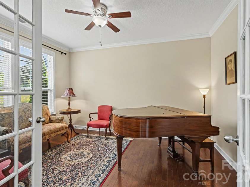 10113 Blackstone Drive, Huntersville, NC 28078.  MLS# CAR4397515, YatesRealty ID 36163. 