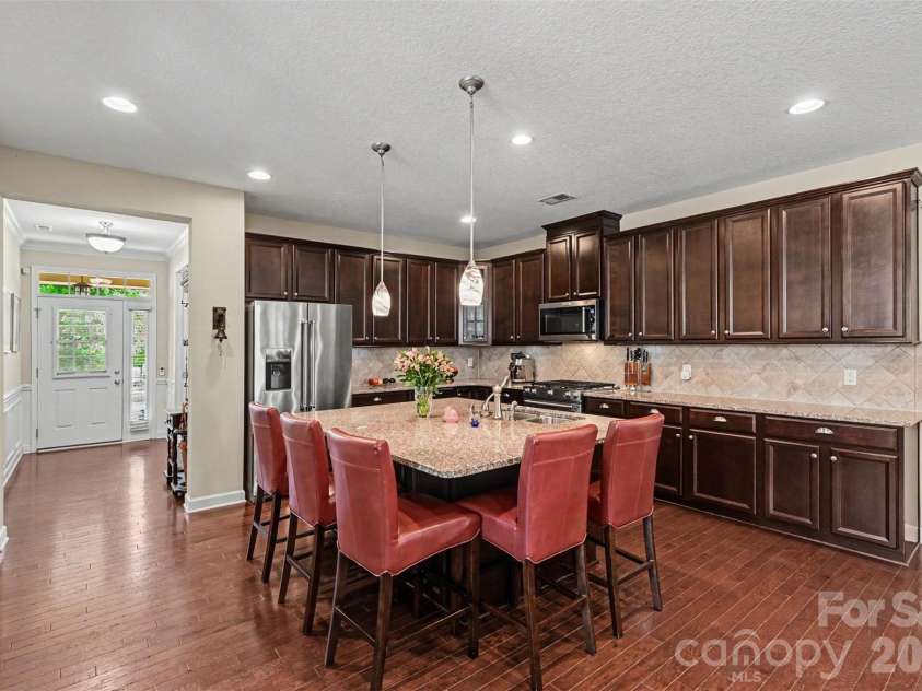 10113 Blackstone Drive, Huntersville, NC 28078.  MLS# CAR4397515, YatesRealty ID 36163. 
