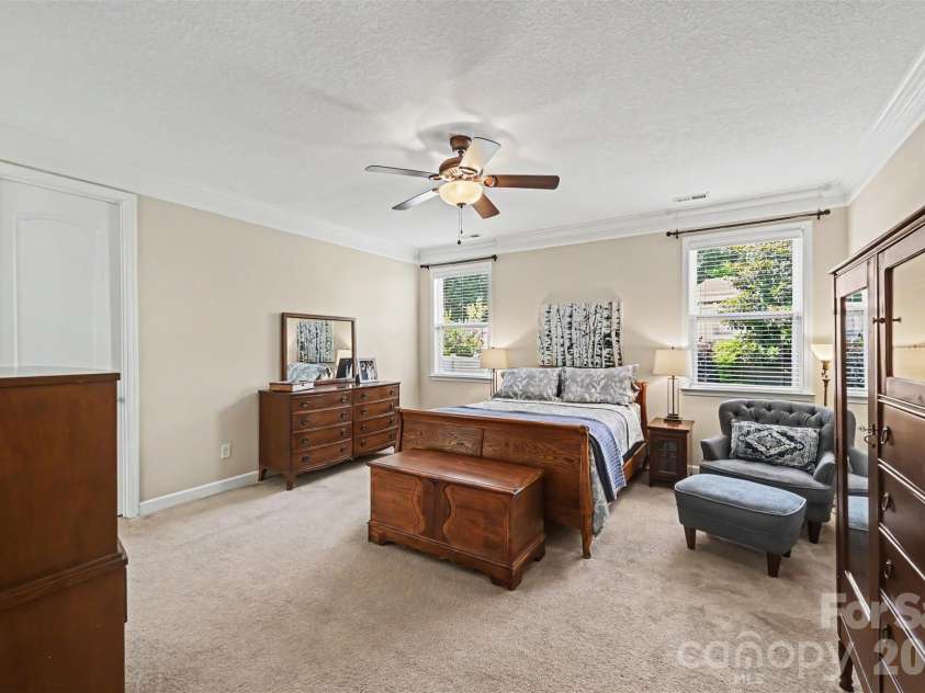 10113 Blackstone Drive, Huntersville, NC 28078.  MLS# CAR4397515, YatesRealty ID 36163. 