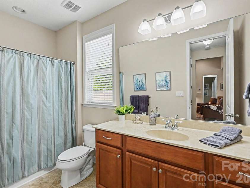 10113 Blackstone Drive, Huntersville, NC 28078.  MLS# CAR4397515, YatesRealty ID 36163. 
