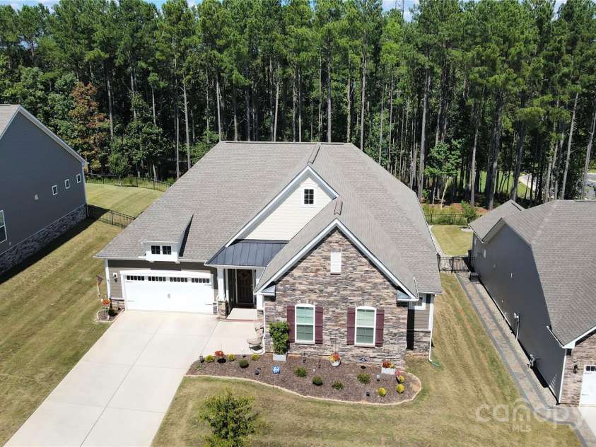 1325 Dali Boulevard, Mount Holly, NC 28120.  MLS# CAR4301576, YatesRealty ID 36166. 