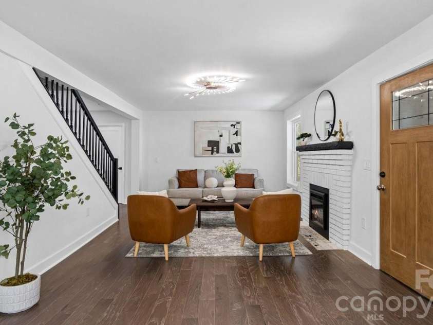 4115 Sharon Amity Road, Charlotte, NC 28205.  MLS# CAR4398721, YatesRealty ID 36166. 