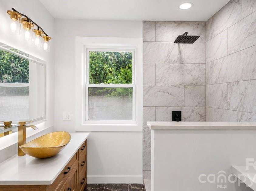 4115 Sharon Amity Road, Charlotte, NC 28205.  MLS# CAR4398721, YatesRealty ID 36166. 