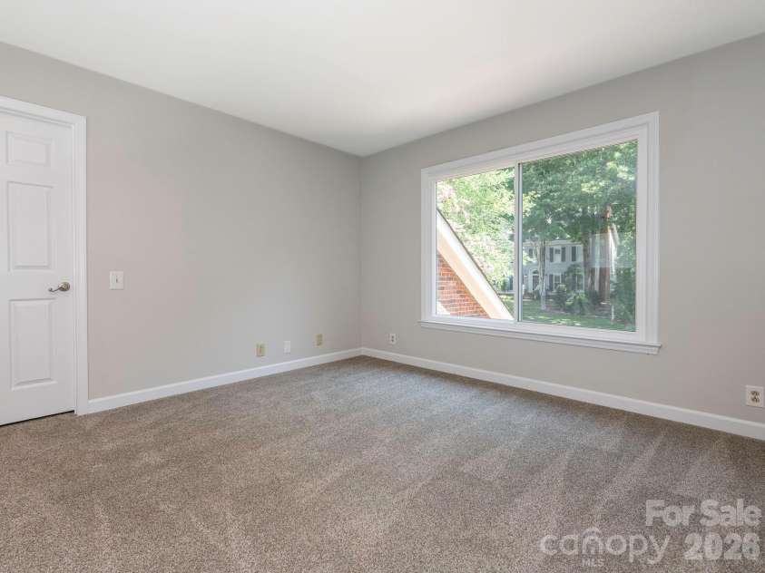 1941 Dugan Drive, Charlotte, NC 28270.  MLS# CAR4397590, YatesRealty ID 36167. 