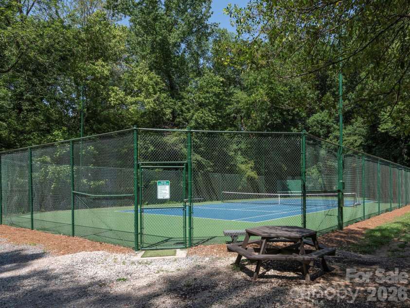 1941 Dugan Drive, Charlotte, NC 28270.  MLS# CAR4397590, YatesRealty ID 36167. 