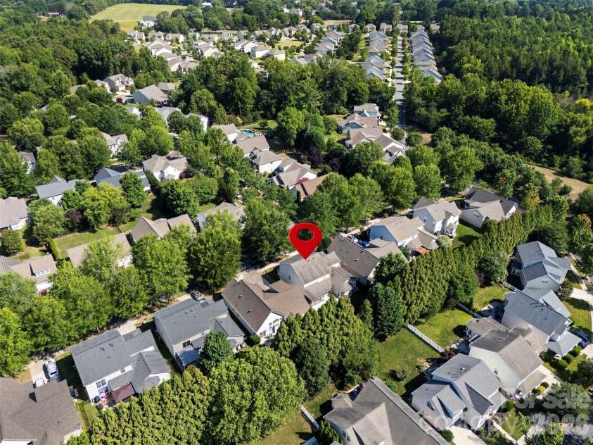 13406 Centennial Commons Parkway, Huntersville, NC 28078.  MLS# CAR4399839, YatesRealty ID 36168. You'll love living here!
