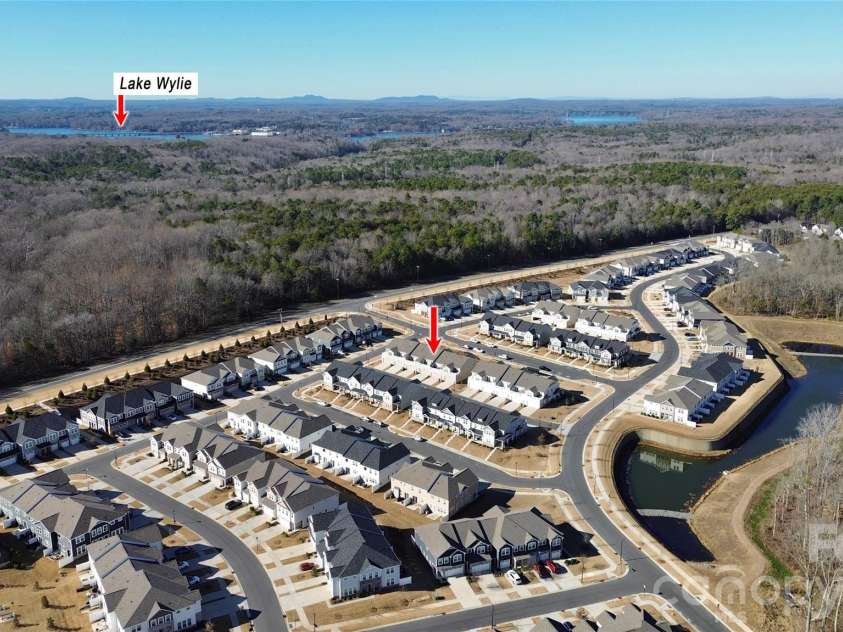 15333 Braid Meadow Drive, Charlotte, NC 28278.  MLS# CAR4332986, YatesRealty ID 3617. 