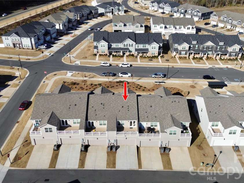 15333 Braid Meadow Drive, Charlotte, NC 28278.  MLS# CAR4332986, YatesRealty ID 3617. Aerial view. 