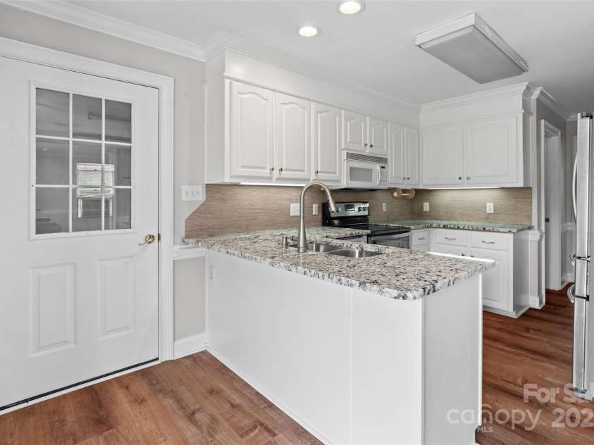 2082 Egret Court, Rock Hill, SC 29732.  MLS# CAR4237645, YatesRealty ID 3617. 