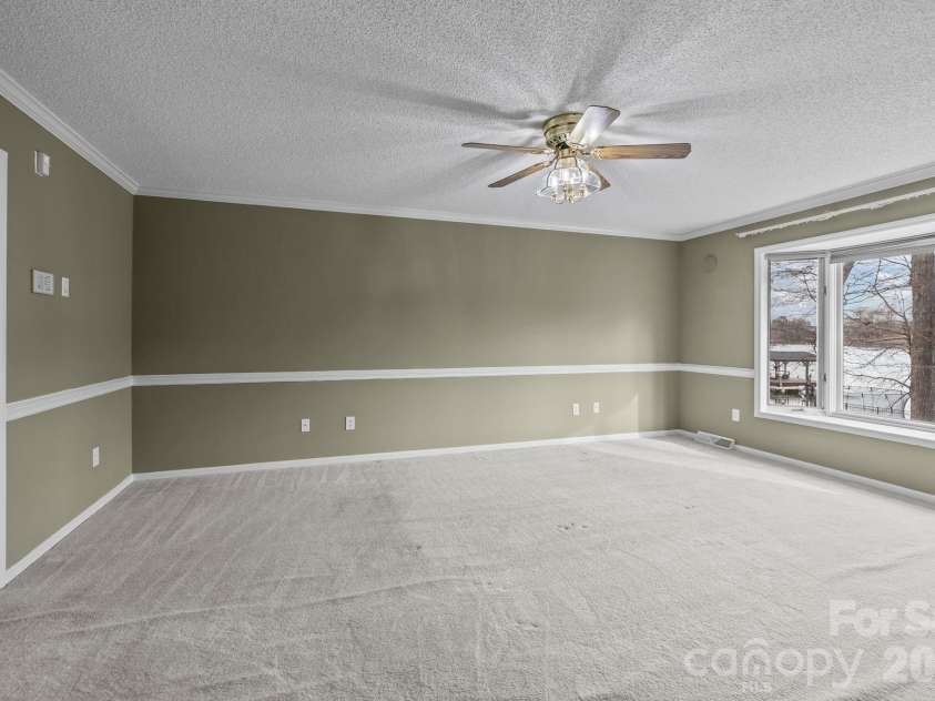 8420 Catawba Cove Drive, Belmont, NC 28012.  MLS# CAR4335294, YatesRealty ID 3617. 
