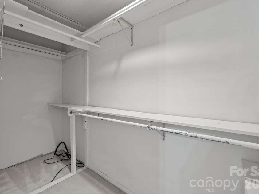 8420 Catawba Cove Drive, Belmont, NC 28012.  MLS# CAR4335294, YatesRealty ID 3617. 