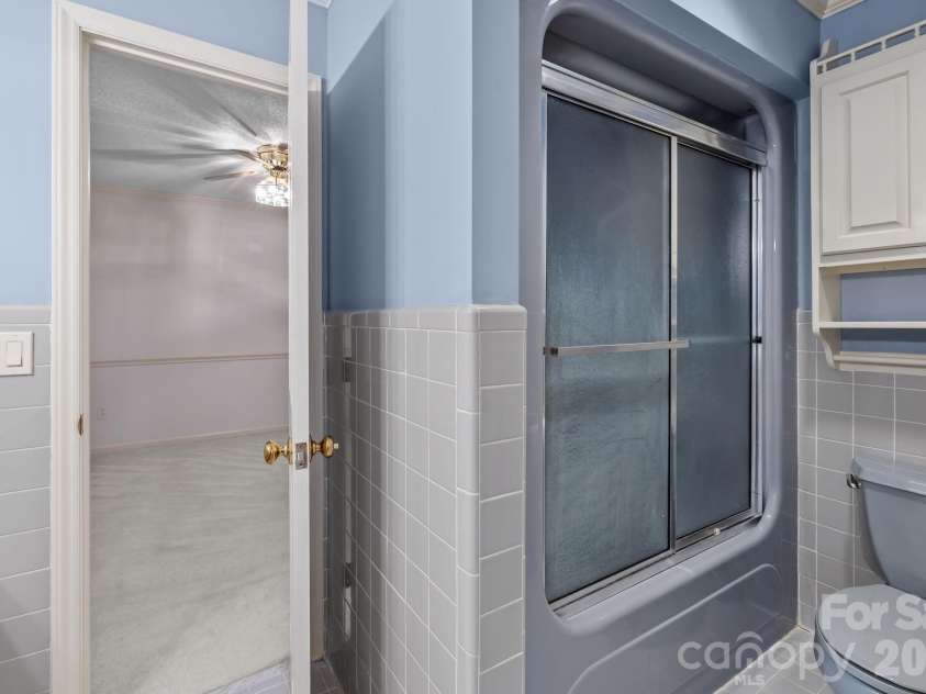 8420 Catawba Cove Drive, Belmont, NC 28012.  MLS# CAR4335294, YatesRealty ID 3617. 