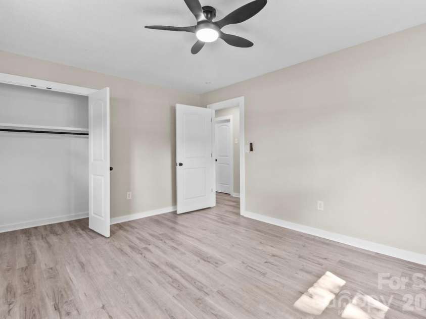 1125 Rembrandt Drive, Concord, NC 28027.  MLS# CAR4399350, YatesRealty ID 36170. 