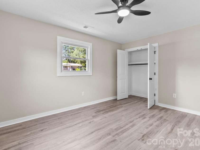 1125 Rembrandt Drive, Concord, NC 28027.  MLS# CAR4399350, YatesRealty ID 36170. 