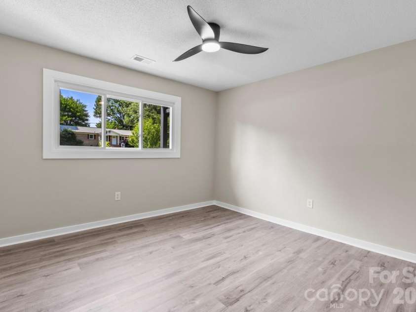 1125 Rembrandt Drive, Concord, NC 28027.  MLS# CAR4399350, YatesRealty ID 36170. 