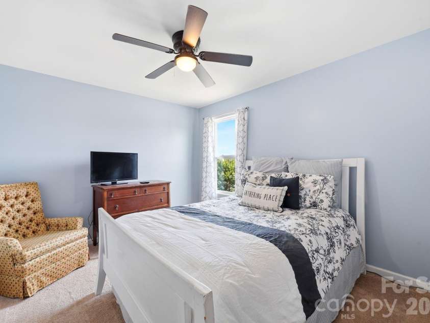 1116 Bannockburn Avenue, Rock Hill, SC 29732.  MLS# CAR4403055, YatesRealty ID 36171. 