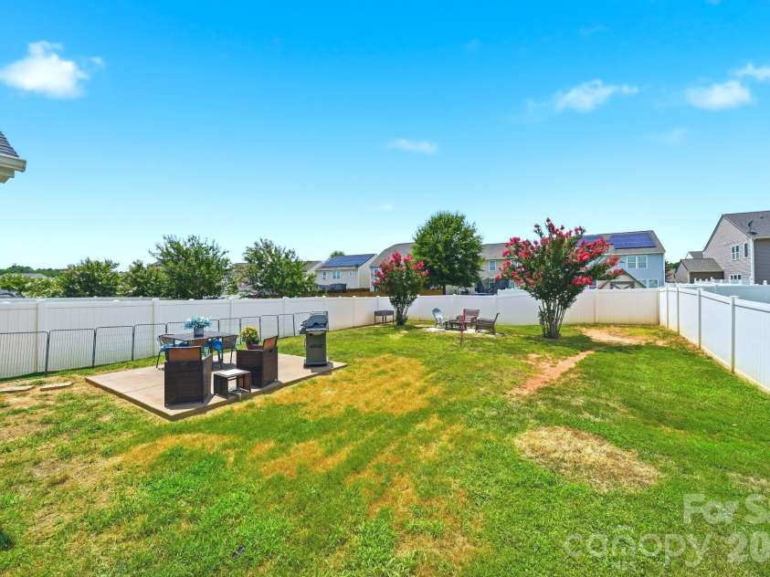 1116 Bannockburn Avenue, Rock Hill, SC 29732.  MLS# CAR4403055, YatesRealty ID 36171. 