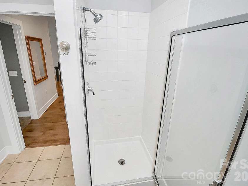 748 Cotton Gin Alley, Davidson, NC 28036.  MLS# CAR4402727, YatesRealty ID 36173. Shower in Hall Bathroom