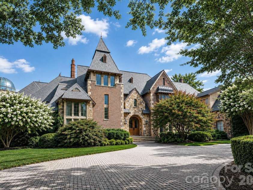 8600 Longview Club Drive, Waxhaw, NC 28173.  MLS# CAR4401470, YatesRealty ID 36174. 