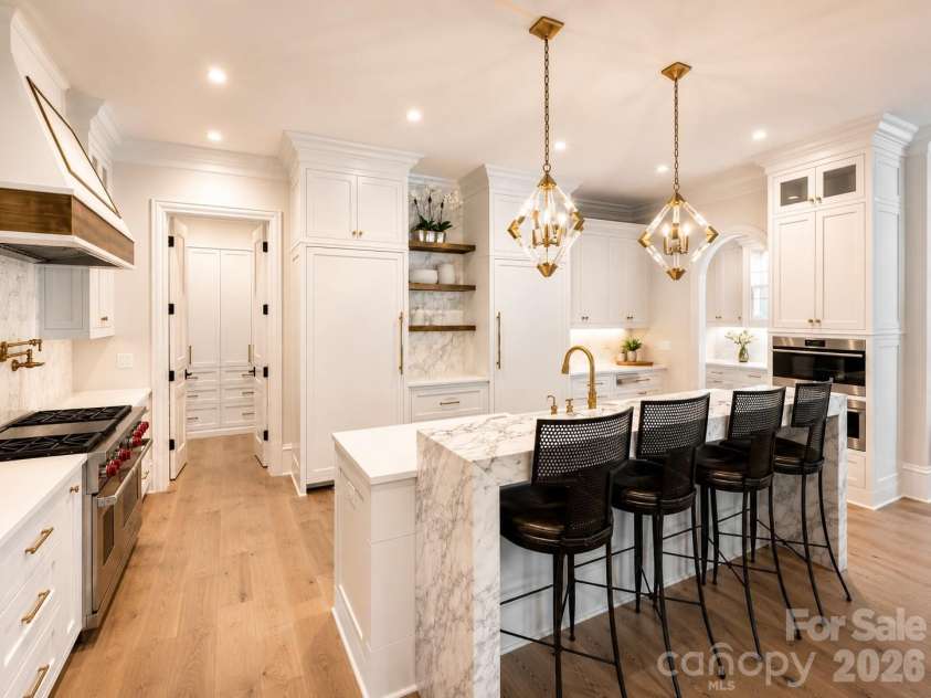 8600 Longview Club Drive, Waxhaw, NC 28173.  MLS# CAR4401470, YatesRealty ID 36174. 